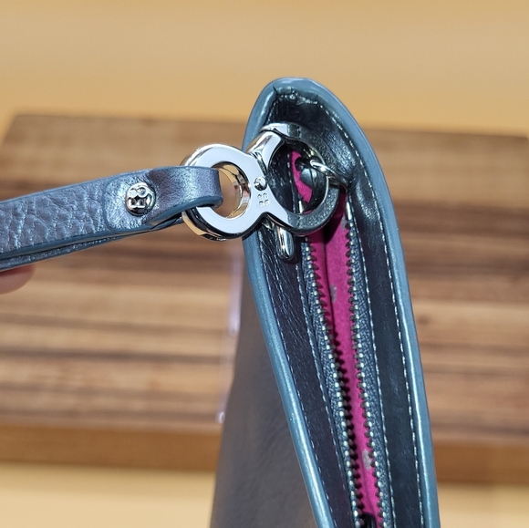 Kate Spade Metallic Gray Leather Wristlet with Detachable Strap - Picture 5 of 6